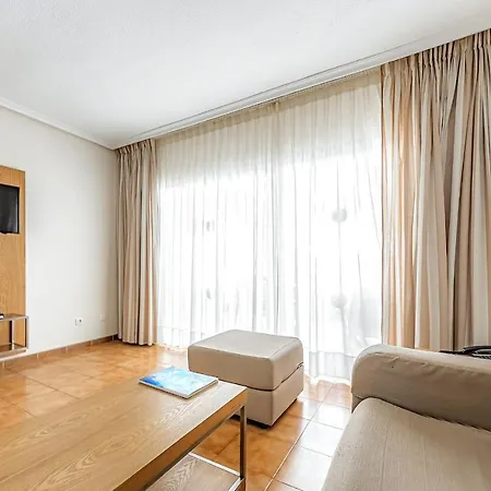 Apto Con Piscina, Terraza Privada & Ac Apartmanhotel *